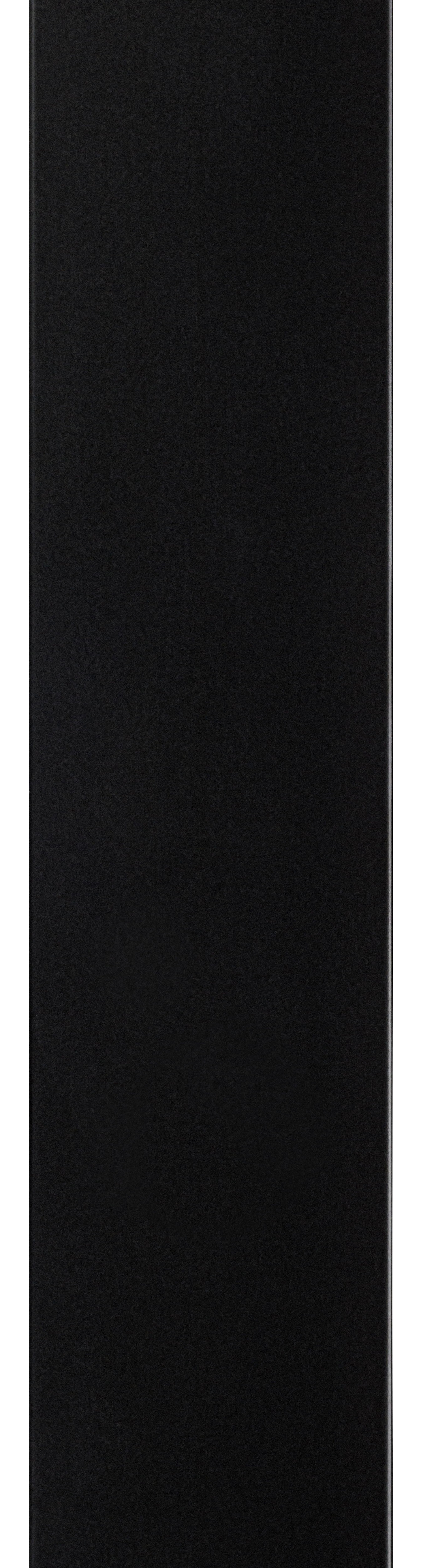 Jetzt unsere Alunovo Design Kabelkanäle in der Farbe Schwarz matt RAL9005 bestellen um ihr Zuhause ästhetisch abzurunden Deutliche Ansicht unserer Farbe Schwarz matt RAL9005
