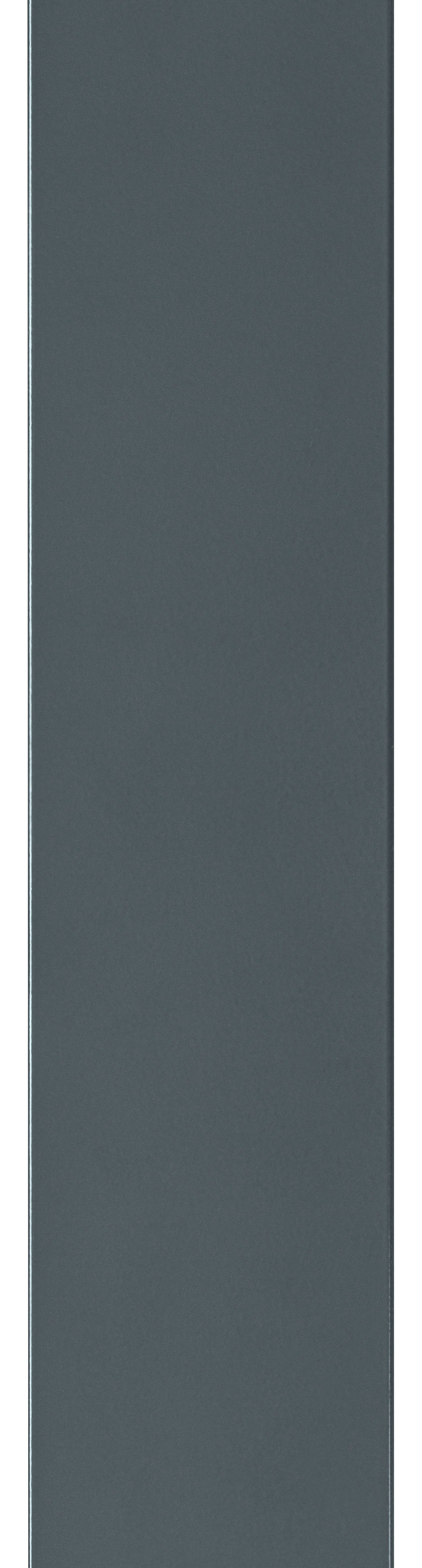 Jetzt unsere Alunovo Design Kabelkanäle in der Farbe Anthrazit seidenmatt RAL7016 bestellen um ihr Zuhause ästhetisch abzurunden Deutliche Ansicht unserer Farbe Anthrazit seidenmatt RAL7016
